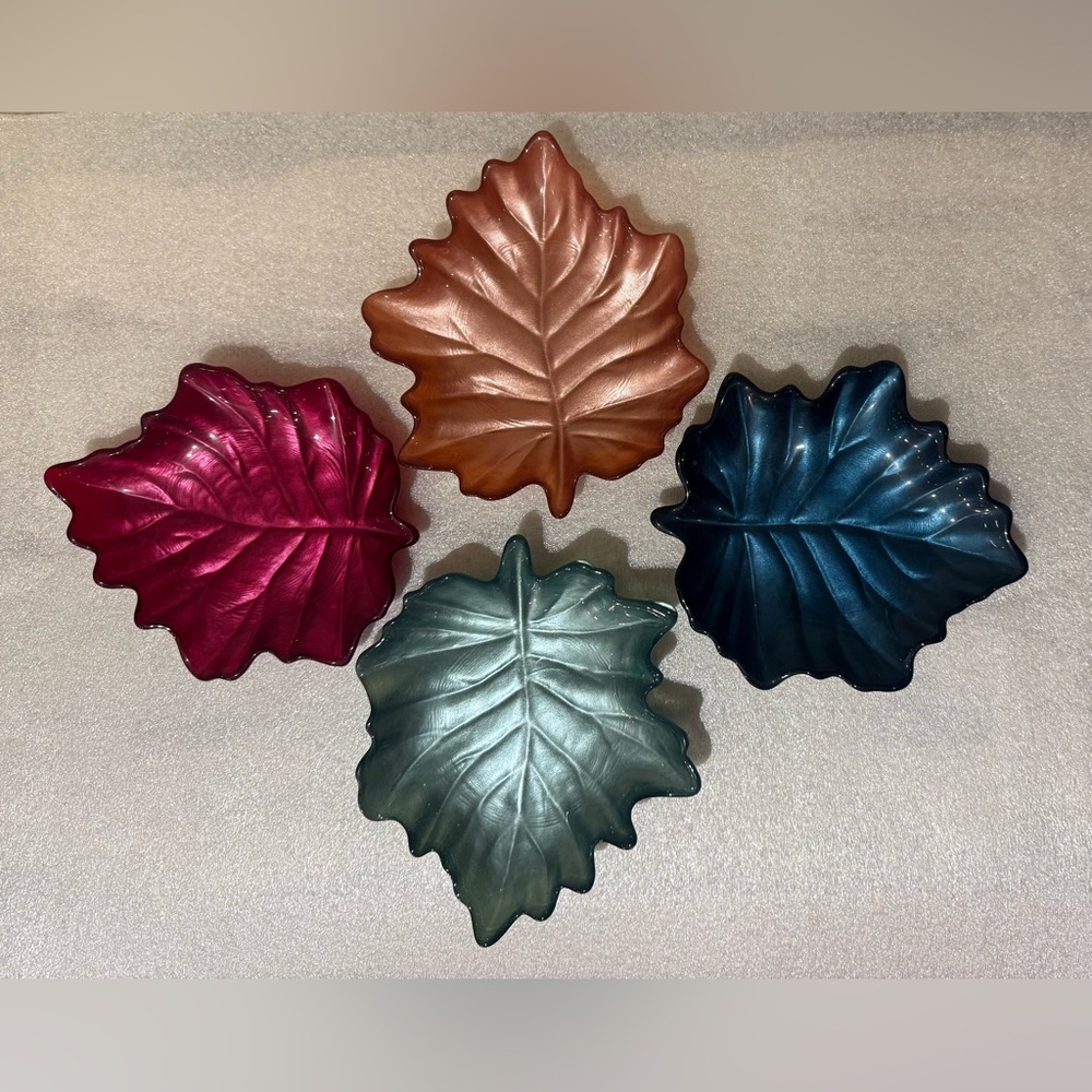 Turkish Glass Leaf Dish Set of 4